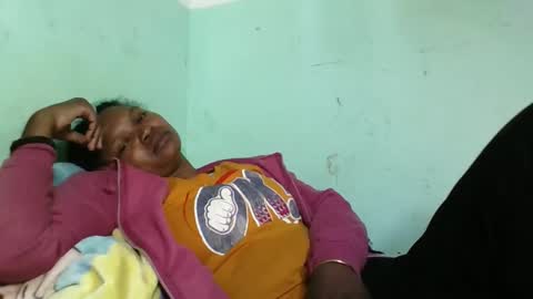 Snapshot of olgaaldy chatting on 10/27/25, 09:13 olgaaldy online show from 10/27/25, 09:13