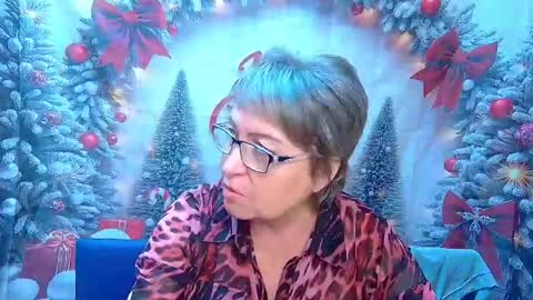 OlgaLuck online show from 12/17/25, 06:19