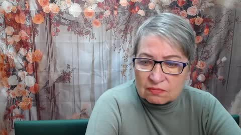 OlgaLuck online show from 04/01/26, 05:08