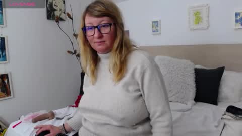 Olga Pavlova online show from 01/13/26, 10:53