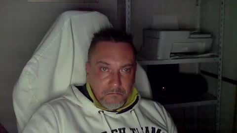 olimpio1230 online show from 02/25/25, 04:53