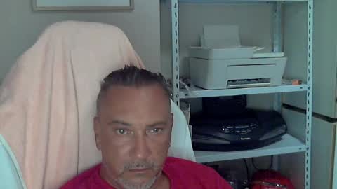 Snapshot of olimpio1230 chatting on 06/29/26, 02:06 olimpio1230 online show from 06/29/26, 02:06