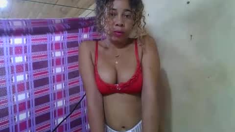 olinaa online show from 04/24/26, 05:54