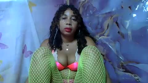 olinaa online show from 06/22/26, 12:56