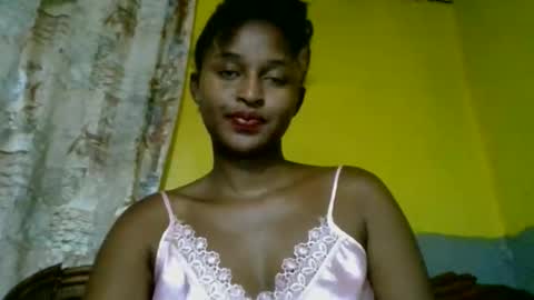 olinah610 online show from 03/03/26, 07:53