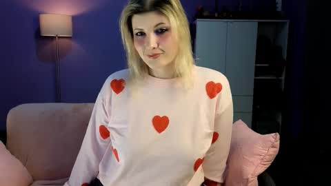 OliSunny Olivia online show from 02/08/26, 08:23