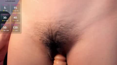 Snapshot of olitasdelmar chatting on 02/08/25, 05:18  Mar  online show from 02/08/25, 05:18
