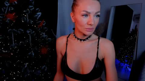 oliva_candy online show from 01/04/25, 06:19