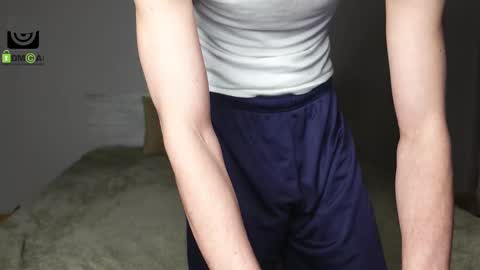 Snapshot of oliver_baker chatting on 03/12/25, 05:49 Oliver  Kaen online show from 03/12/25, 05:49
