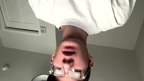 Oliver Beck online show from 11/10/25, 07:13