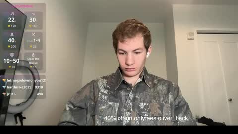Snapshot of oliver_beck chatting on 05/06/26, 06:35 Oliver Beck online show from 05/06/26, 06:35