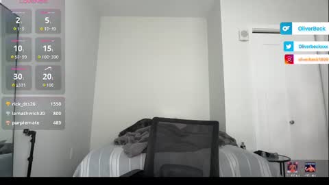 Snapshot of oliver_beck chatting on 06/19/26, 06:56 Oliver Beck online show from 06/19/26, 06:56