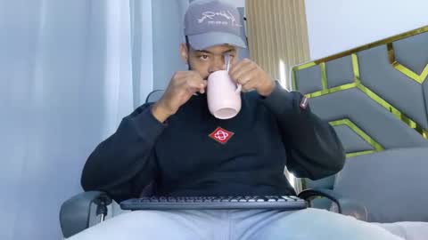 Oliver online show from 04/26/26, 05:54