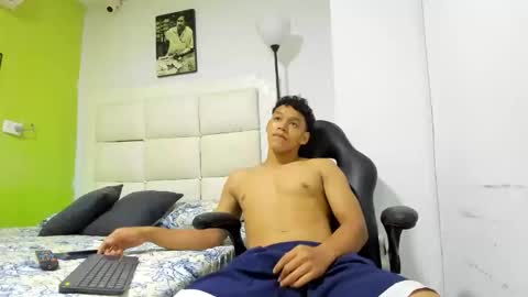 O L I V E R online show from 04/21/26, 01:42