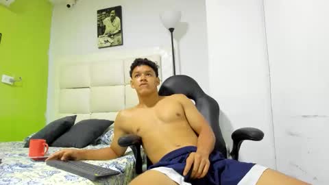 O L I V E R online show from 04/21/26, 02:51