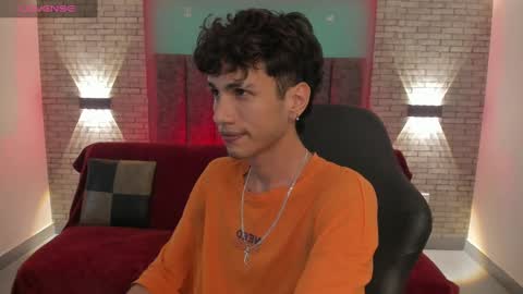 Oliver fast online show from 12/12/24, 04:26