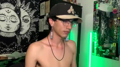 Oliver fast online show from 10/04/25, 03:59