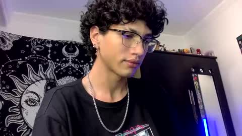 Oliver fast online show from 10/16/25, 04:19