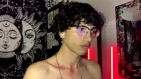 Oliver fast online show from 11/25/25, 06:13