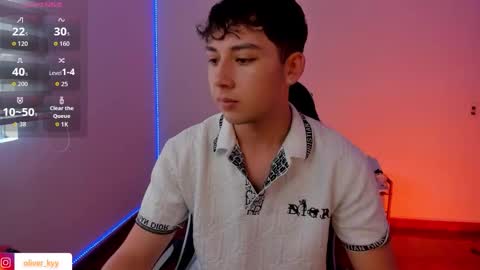 oliveeer online show from 11/13/25, 11:53