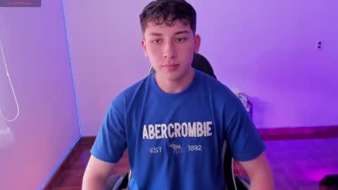 oliveeer online show from 04/16/26, 07:03