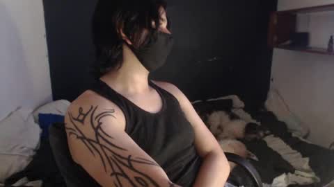 oliver_laid_2023 online show from 12/05/24, 10:12