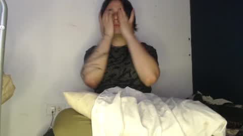 oliver_laid_2023 online show from 12/07/24, 01:47