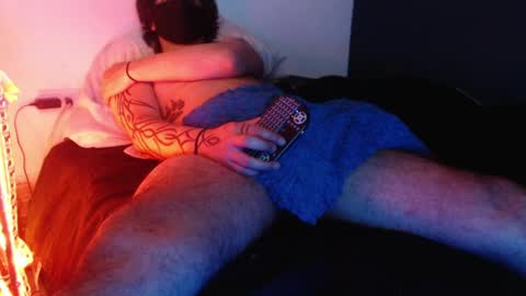 oliver_laid_2023 online show from 12/28/24, 11:09