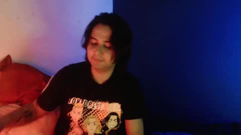 oliver_laid_2023 online show from 01/07/25, 11:48