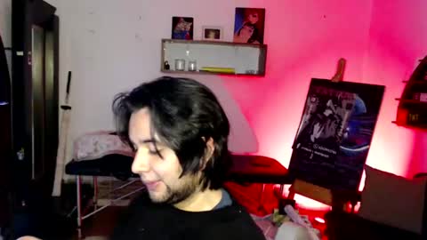 oliver_laid_2023 online show from 10/25/25, 03:03