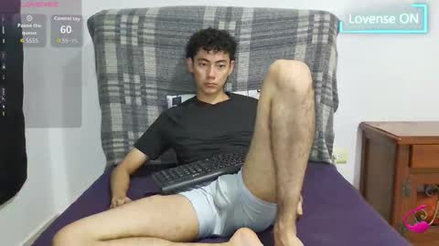 Snapshot of oliver_rayman chatting on 11/23/25, 04:56 Oliver Rayman online show from 11/23/25, 04:56