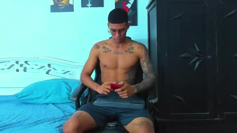 oliver_smith_2 online show from 05/16/26, 01:54