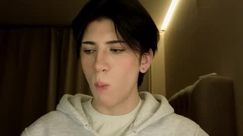 oliver online show from 03/21/26, 07:50