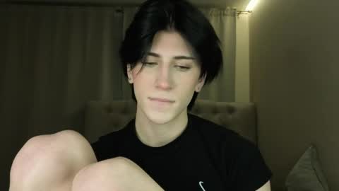 oliver online show from 04/16/26, 06:52