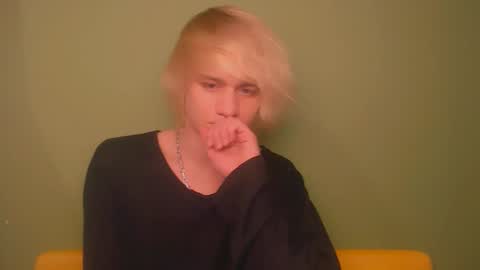 Oliver online show from 12/23/24, 01:29