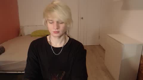 Oliver online show from 11/27/25, 02:13