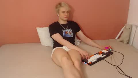 Oliver online show from 04/03/26, 12:52