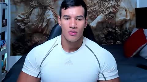 oliver_tommy online show from 10/21/25, 01:34