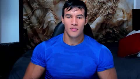 oliver_tommy online show from 11/11/25, 12:38