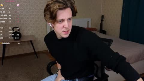 Snapshot of oliver_travis chatting on 12/17/24, 12:23 Oliver Evans online show from 12/17/24, 12:23