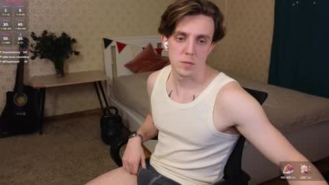 Snapshot of oliver_travis chatting on 01/29/25, 03:33 Oliver Evans online show from 01/29/25, 03:33