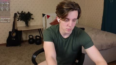 Snapshot of oliver_travis chatting on 01/30/25, 01:22 Oliver Evans online show from 01/30/25, 01:22