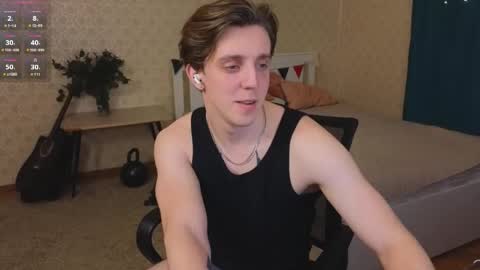 Snapshot of oliver_travis chatting on 02/12/25, 10:59 Oliver Evans online show from 02/12/25, 10:59