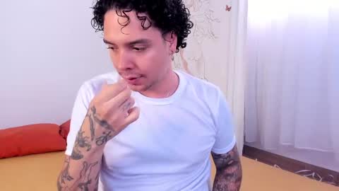 Mr Blue Sky online show from 12/02/24, 02:08