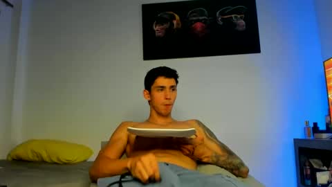 Oliver bennet online show from 10/22/25, 02:23