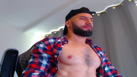 oliver online show from 10/31/25, 02:40