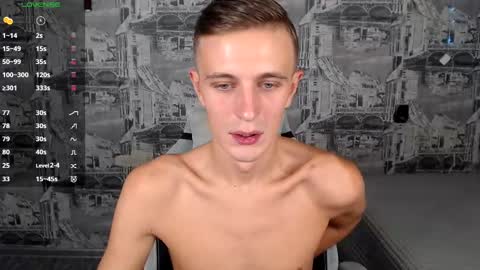 Snapshot of oliverfresh chatting on 09/09/25, 10:04 Oliver online show from 09/09/25, 10:04