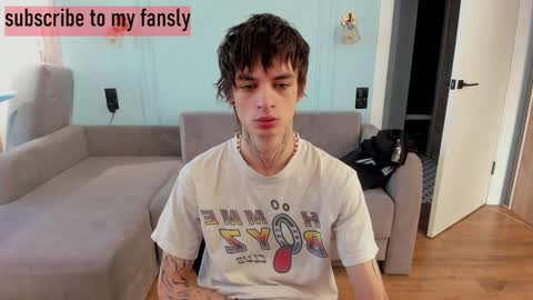 oliverrgroove online show from 12/31/24, 08:04