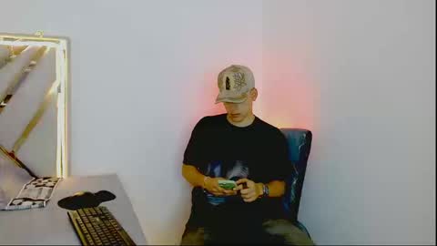 oliver saint online show from 03/17/26, 11:08