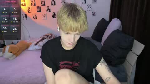 oliver online show from 09/19/25, 03:30